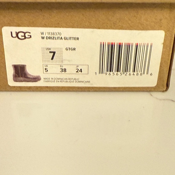 LIKE NEW! UGG RAIN BOOTIES WELLIES SIZE 7 - Picture 5 of 5